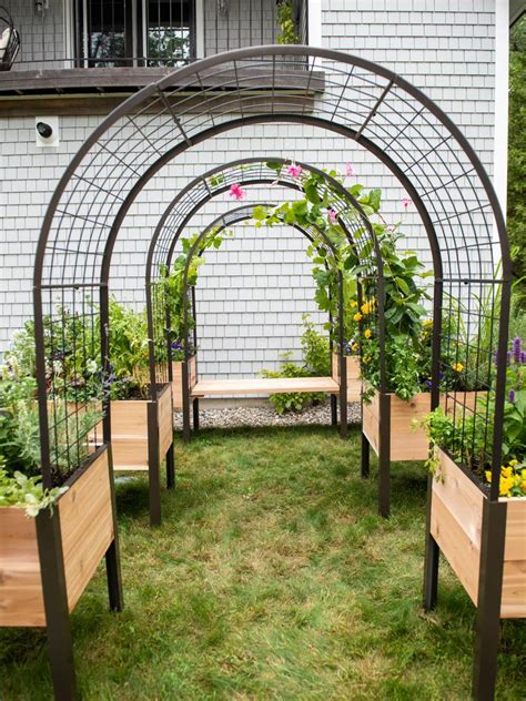 Pexfix Arched Outdoor Metal Trellis With Planter Box 